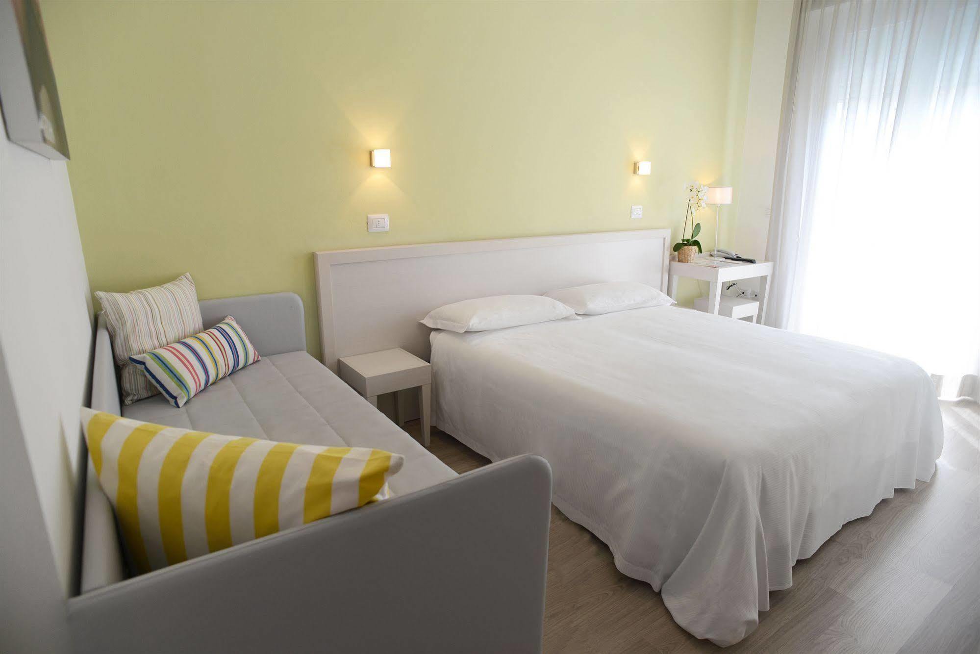 Maree Hotel Cesena Bagian luar foto